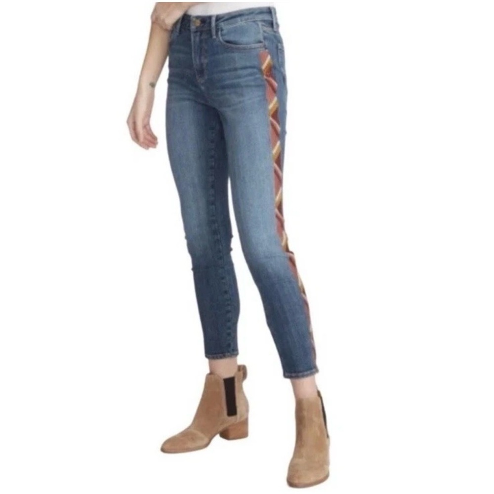 Driftwood Jeans Jackie High Rise Sz 26 in Rosie Santina Blue Embroidered Boho